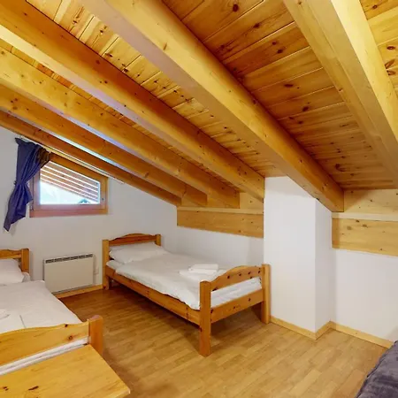 Pracondu 2 501 - Outdoor & Fun 14 Pers Appartement *